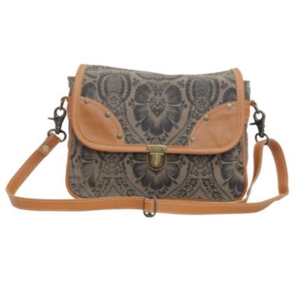 Myra Bag Kairos Messenger Bag - Picture 5 of 9